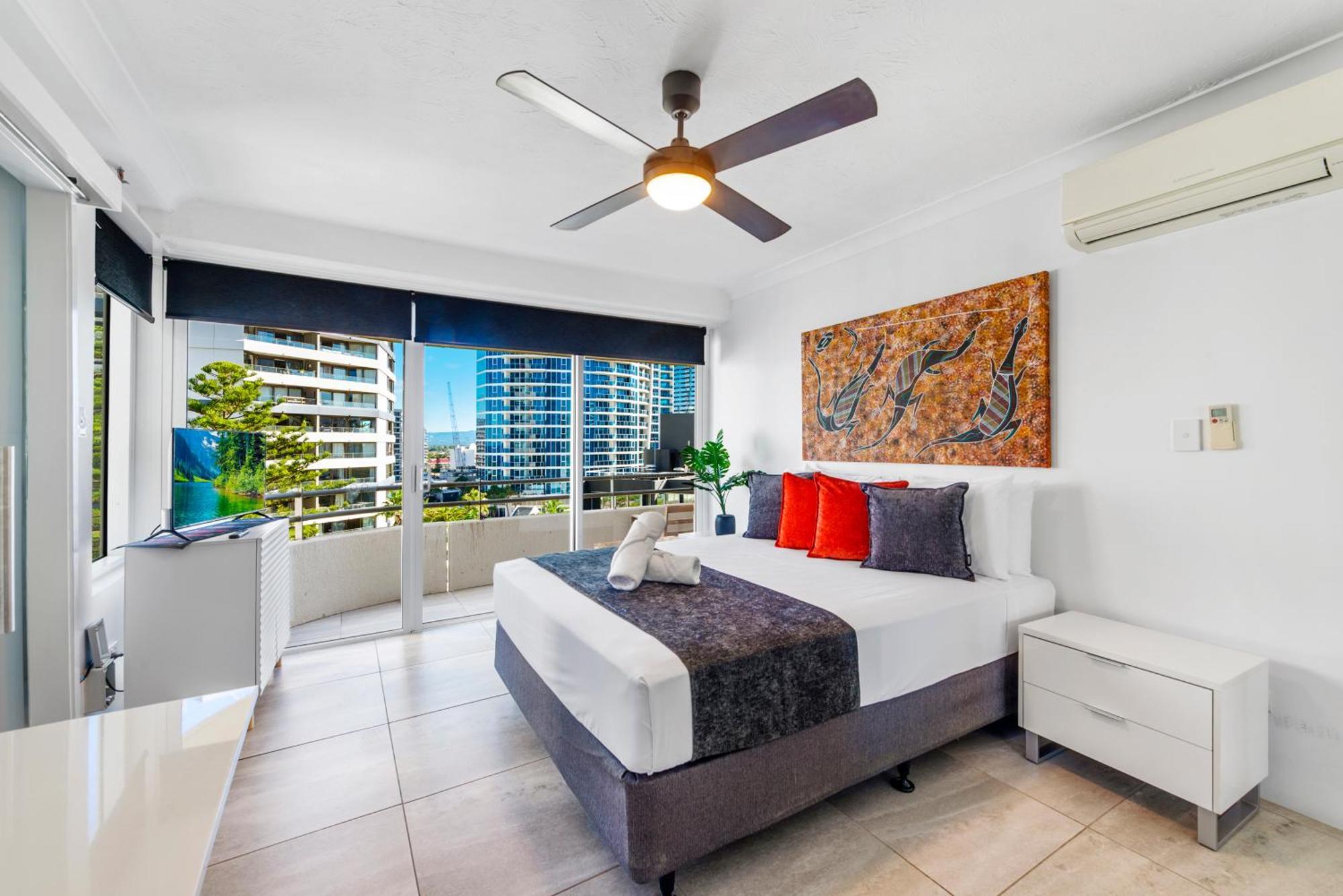 Zenith Ocean Front Apartments Χρυσή Ακτή Εξωτερικό φωτογραφία